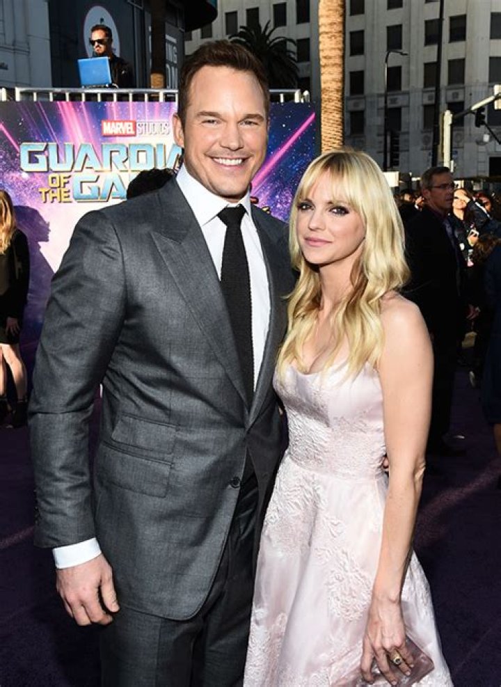 Are Chris Pratt & Anna Faris Pregnant With Baby #2?