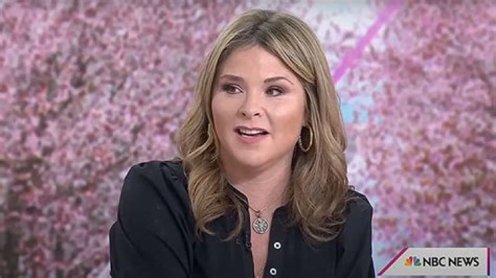 Jenna Bush Hager Wiped Bird Poop Across Her Face On Family Trip – Hollywood Life