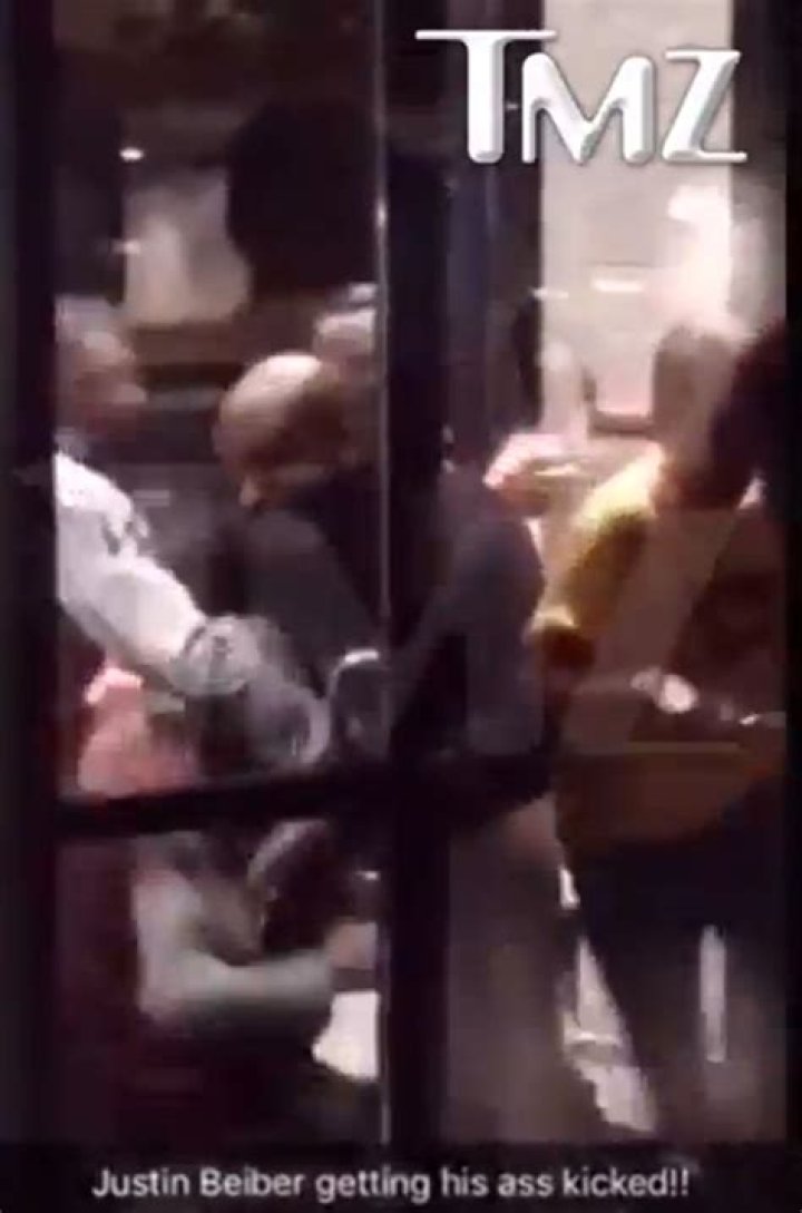 Khalil Leaves Justin Bieber Fight — Fans Furious He Didn’t Jump In – Hollywood Life